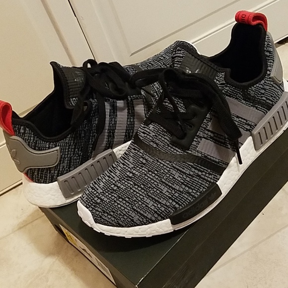 adidas nmd r1 glitch core black camo